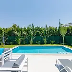 The Perfect Luxury Villa - 5 Bdrm