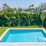 The Perfect Luxury Villa - 5 Bdrm