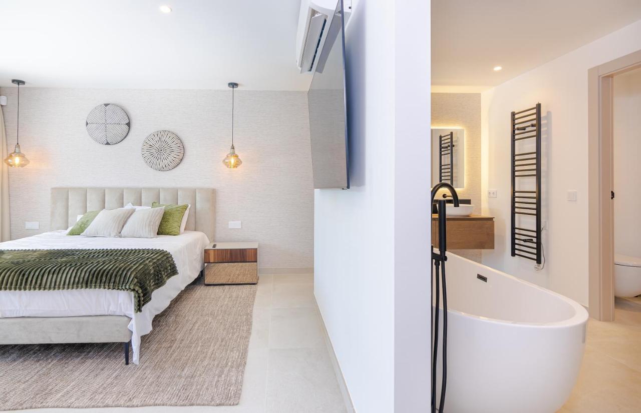 Apartment The Perfect Luxury - 5 Bdrm Marbella