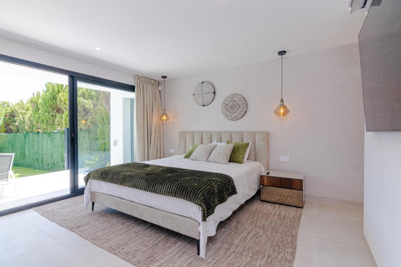 The Perfect Luxury - 5 Bdrm Marbella