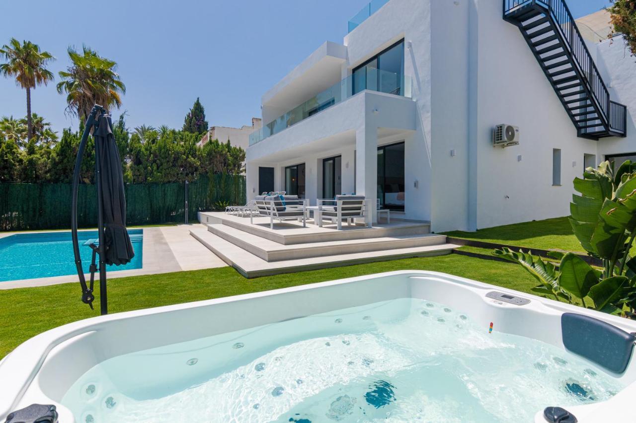 The Perfect Luxury - 5 Bdrm Apartment Marbella